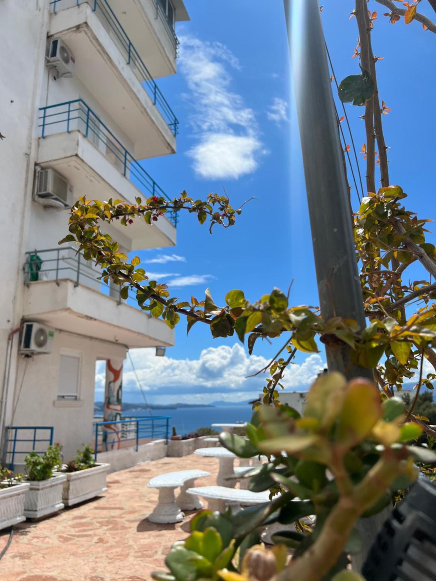 Hotel Leon Sarande Exterior photo