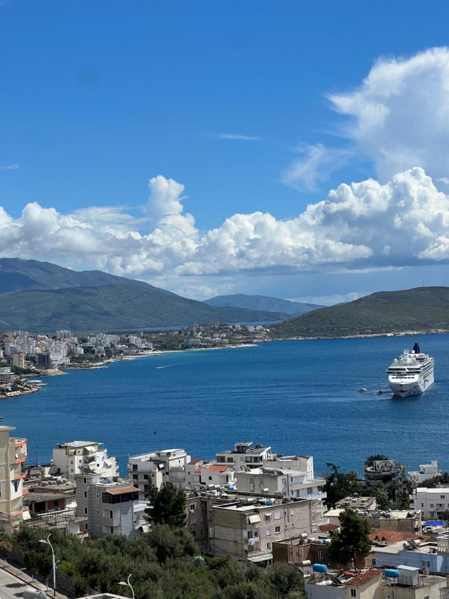 Hotel Leon Sarande Exterior photo